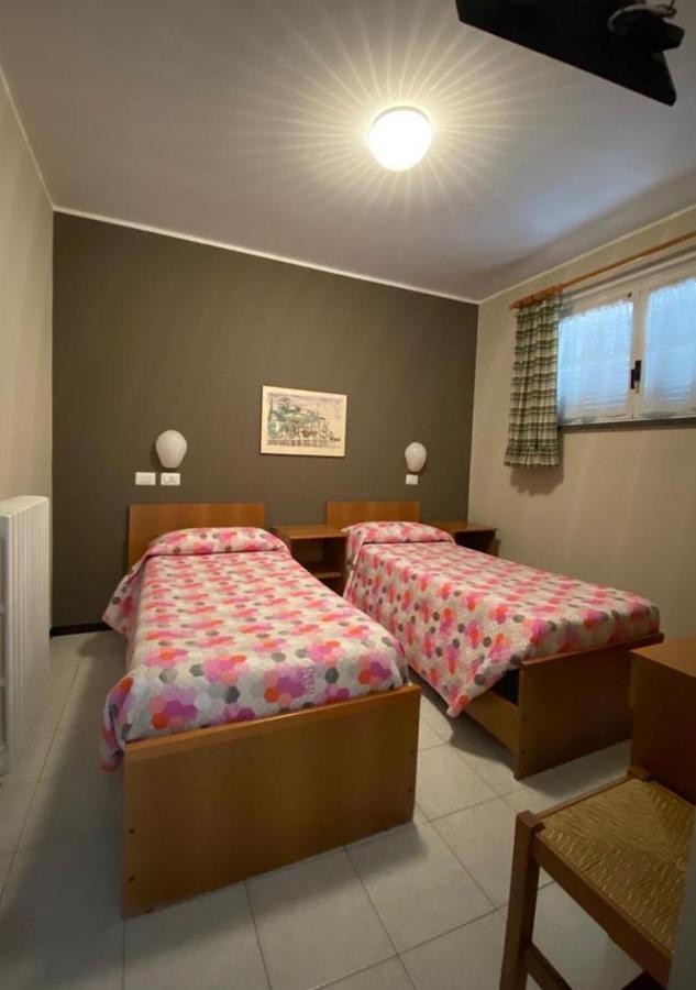 Albergo Del Mera-Ristorante Da Lui Sorico Bagian luar foto