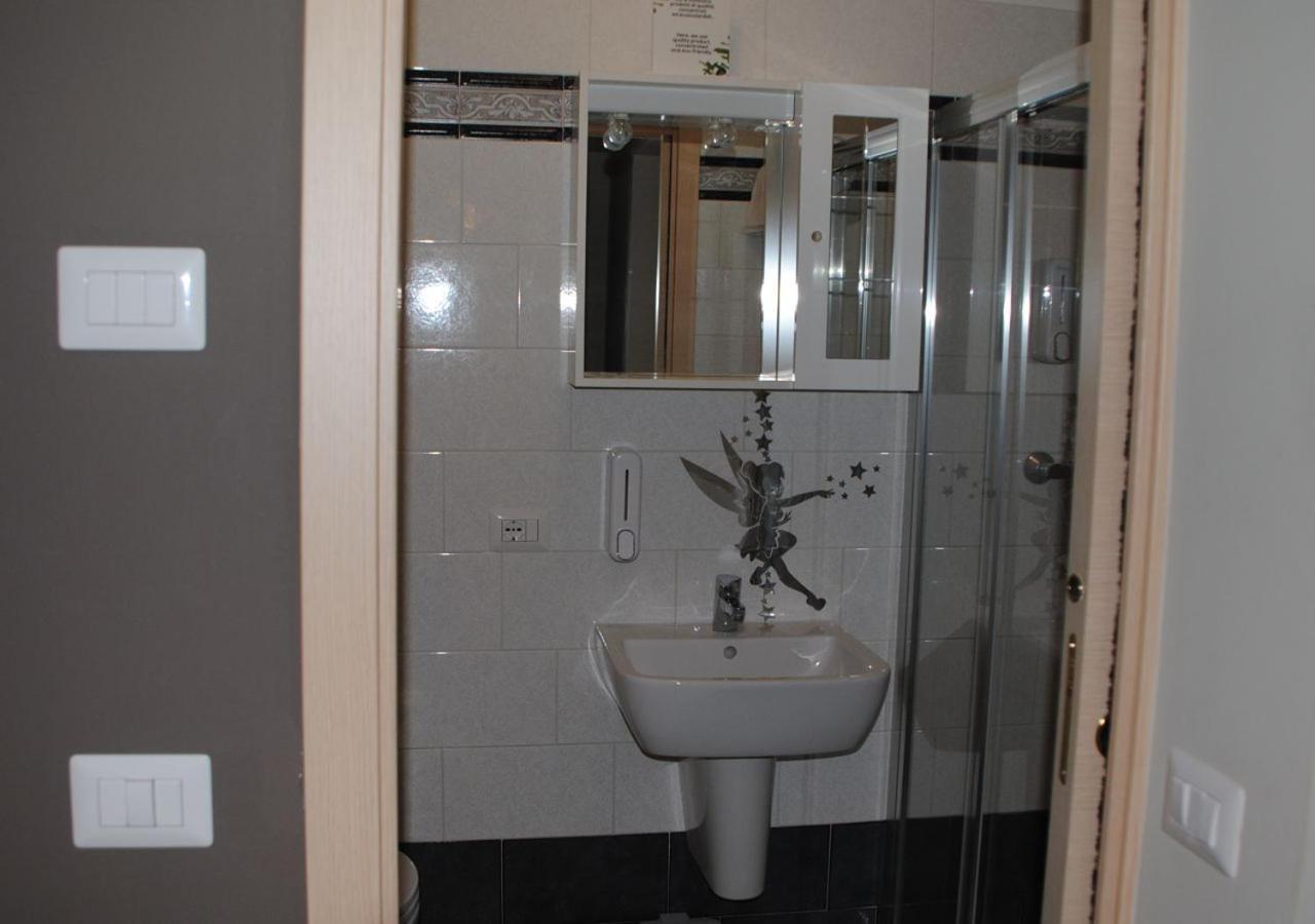 Albergo Del Mera-Ristorante Da Lui Sorico Bagian luar foto